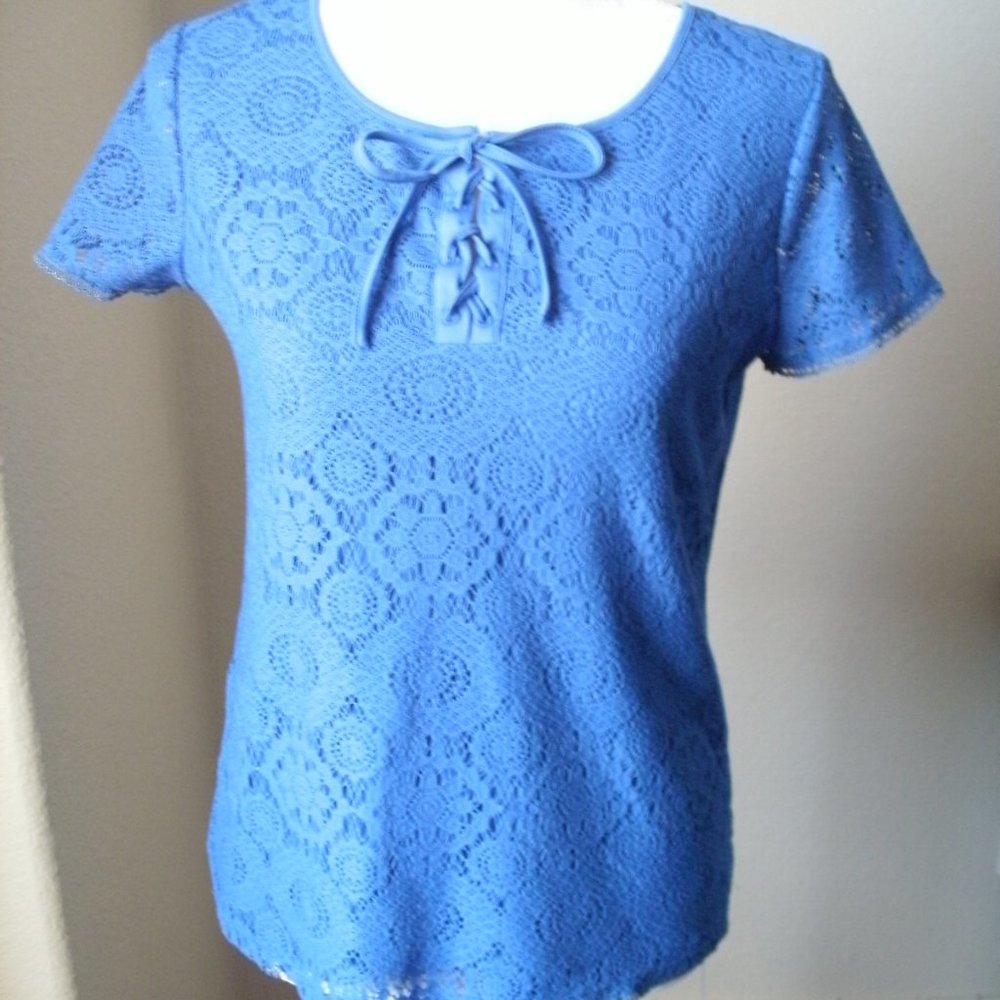 Karl Lagerfeld Paris Blue Lace Front Tied Top.